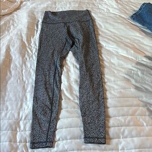 Lululemon leggings